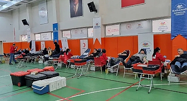 Karaman'da deprem bölgesi için kan bağışı yapılıyor