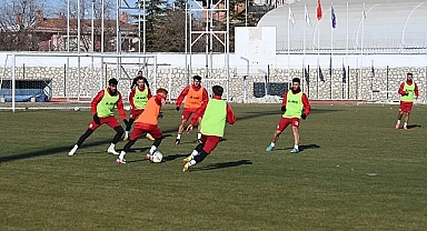 Karaman FK-Yardımcıoğlu Sigorta Kahramanmaraş Spor A.Ş. Maçının Hakemleri Belli Oldu