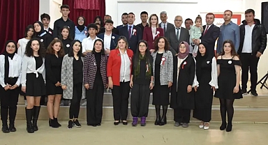 24 Kasım Öğretmenler Günü, Şehit Öğretmen Hamza Çetin’in İsminin Verildiği Okulda Kutlandı