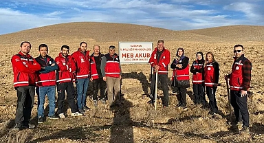 Geleceğe Nefes Olacak Fidanları Toprakla Buluşturdular