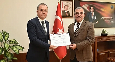 KMÜ'de engelleri kaldıran belge