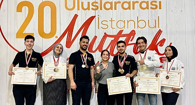 KMÜ'lü öğretim elemanları ve öğrencileri İstanbul'dan madalyalarla dönüyor