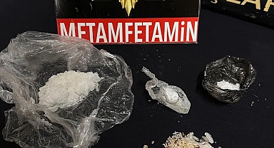 Uyuşturucu tacirlerini polis şehre giremeden paketledi