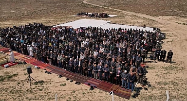 Akçaşehir'de yağmur duasına çıkıldı