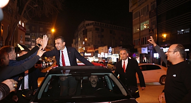 Savaş Kalaycı yeniden belediye başkanı seçildi