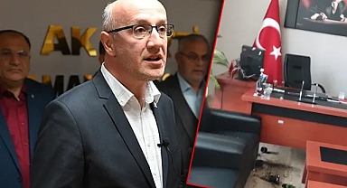 AK Parti il başkanı başhekimin odasını basıp eşyaları dağıttı