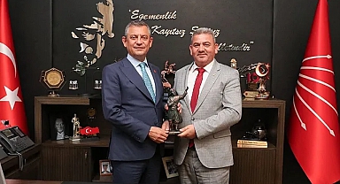 Yeşildaş Özel ve Beşikçioğlu'nu ziyaret etti