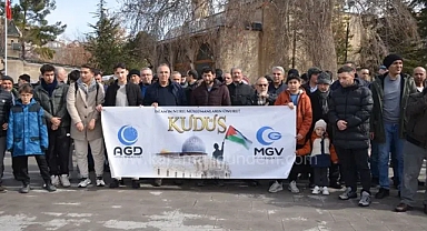 Karaman’da ABD Başkanı Donald Trump protesto edildi