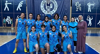 Yurtlig Karaman Kız Basketbol Takımı Bölge Şampiyonu Oldu