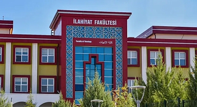 KMÜ İlahiyat Fakültesinden ilk 100 bine burs desteği