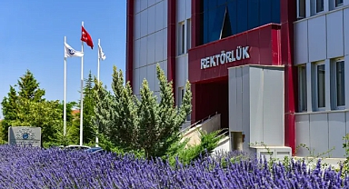 Karaman'da sanayi devlerinden öğrencilere sürpriz