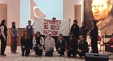 Güzel Sanatlar Lisesi’nde Cumhuriyet Coşkusu: “Cumhuriyet Oratoryosu” Ayakta Alkışlandı