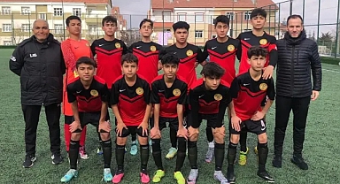 Başakspor, Lider Alanyaspor Karşısında Zor Anlar Yaşadı: 7-0 Mağlubiyet