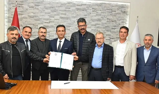 Karaman’da 13 İşletmeden 66 Öğrenciye Burs Desteği: “Herkesin Bir Mesleği Olmalı” Projesiyle Güçlü İş Birliği