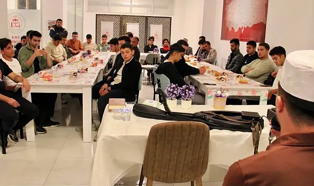 KYK Öğrencilerine Sınav Öncesi Moral Gecesi Düzenlendi